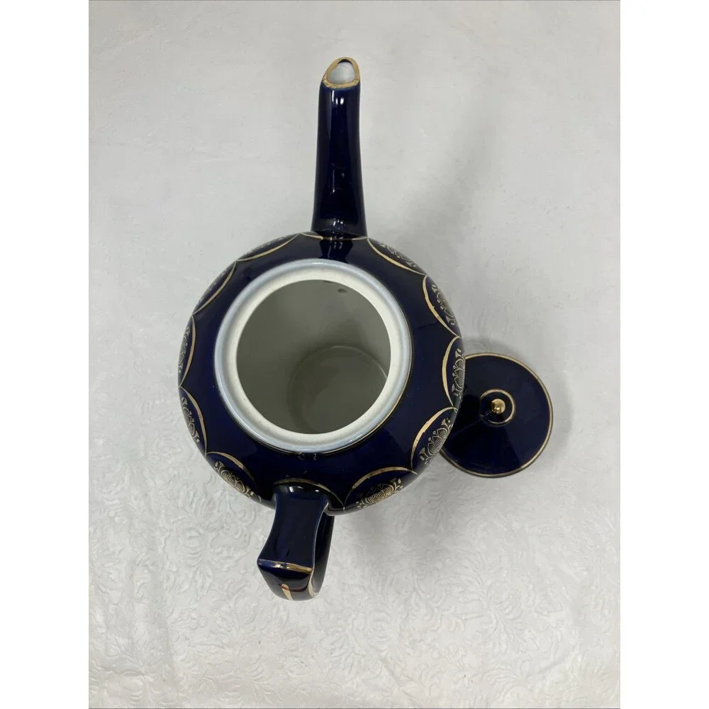Hall USA Teapot Cobalt Blue & Gold 0223 Blue w Gold Trim 6 Cup Albany Model